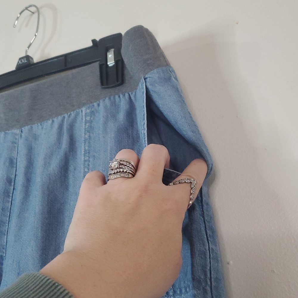 J.Jill Lyocell‑Cotton Pull‑On Pants • Light Chambray • Size L Petite - Picture 2 of 5
